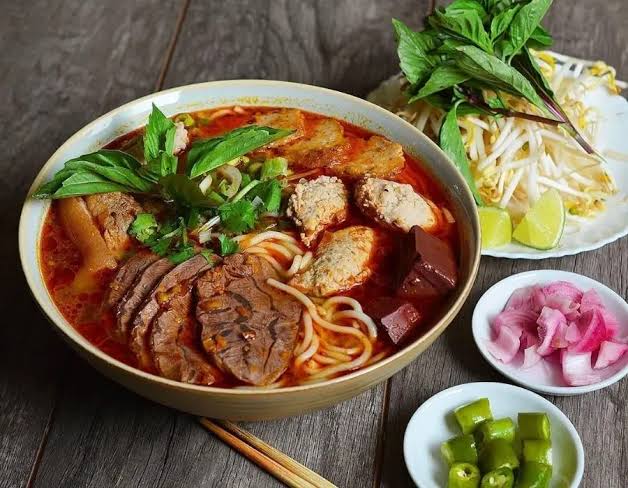 bún bò ngon